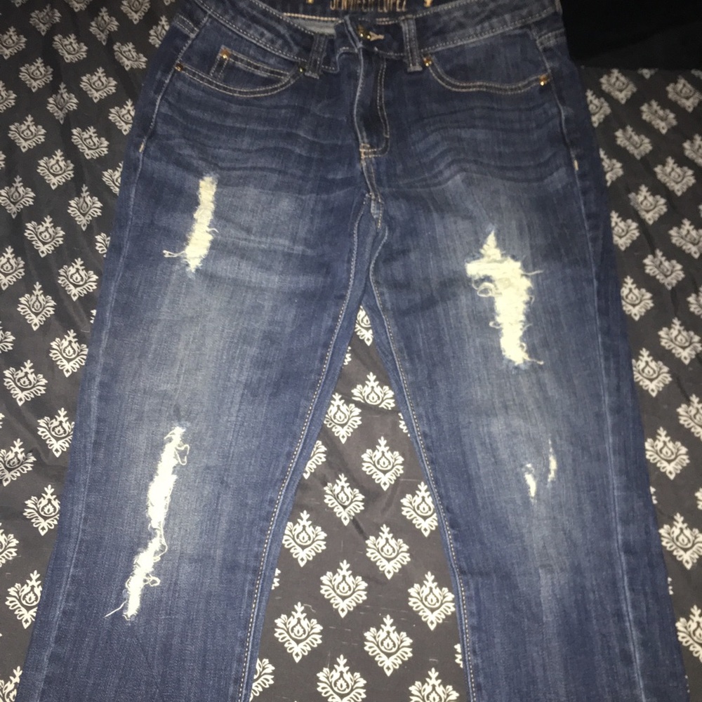 J. Lo Jean capris